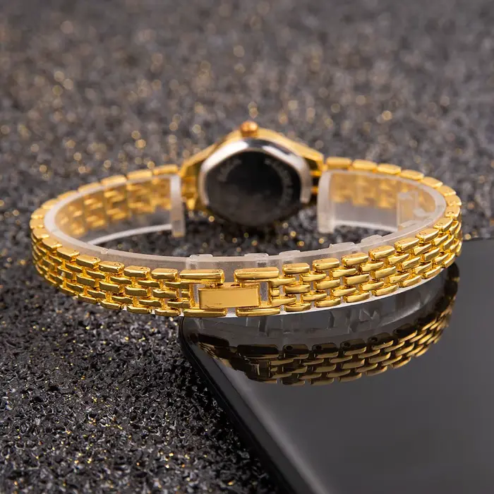 Femmes Bracelet montre Mujer doré Relojes petit cadran Quartz loisirs populaire montre-Bracelet heure femme dames élégant Relogio horloge