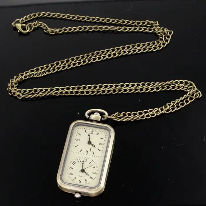 Montres de poche rectangulaires au Design bilingue