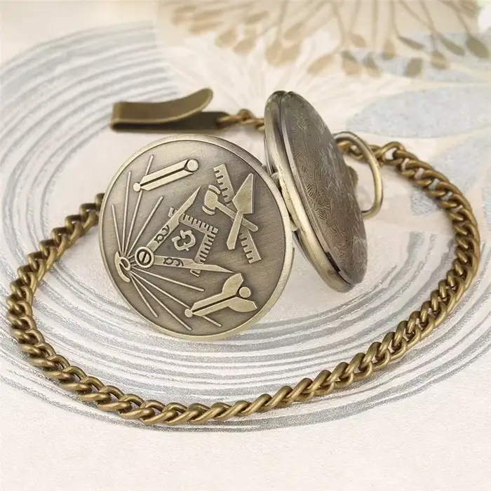 Montre Steampunk Masons pour homme et femme montre de poche vintage rétro avec chaîne pour occasions spéciales artisanat construction