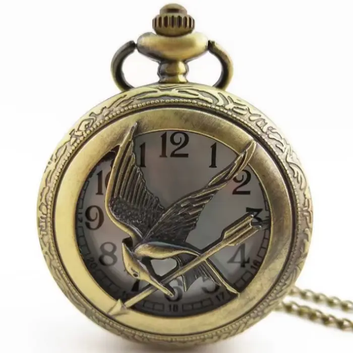 Montre de poche rétro à quartz Hunger Games, design Mockingbird creux populaire, élégante, en bronze