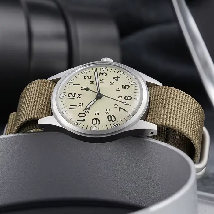 Montre Militado ML07 Quartz VH31 Style Vendange Étanche 10 Bars Occasions Spéciales Hommes