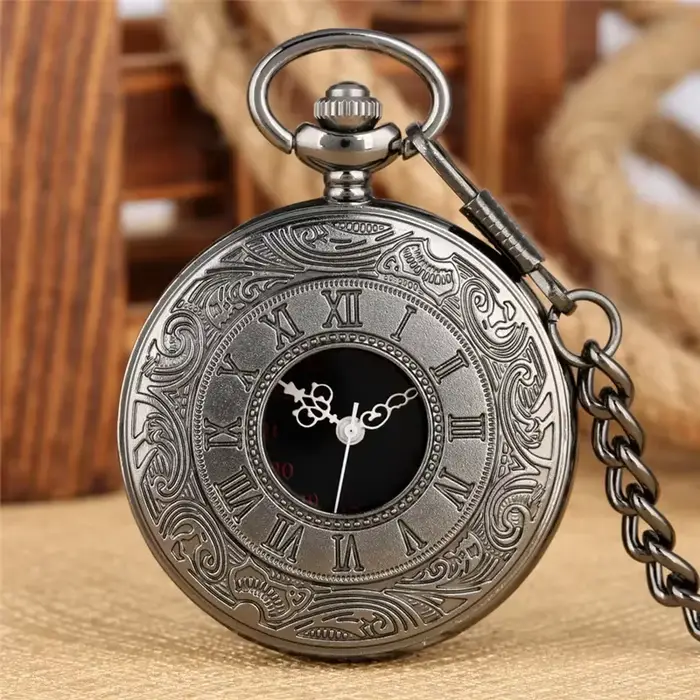 Montre de poche classique avec couvercle de chiffres romains