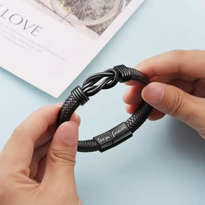  Bracelet tressé en cuir marron avec nœud