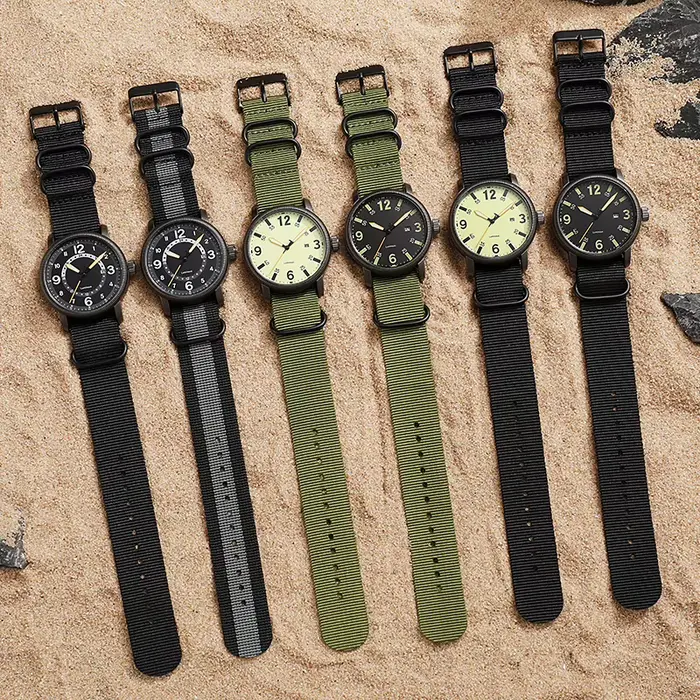 Montre de terrain TPW 2026 avec grands chiffres