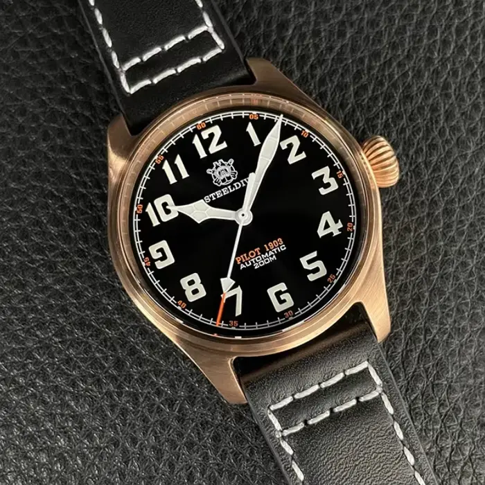Montre Steeldive en bronze automatique pour hommes résistante à l'eau pour plongée et occasions spéciales