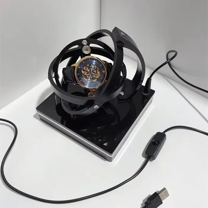 Remontoir de montres stéréoscopiques