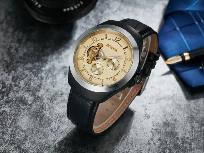 Montre mécanique automatique à remontage automatique pour homme