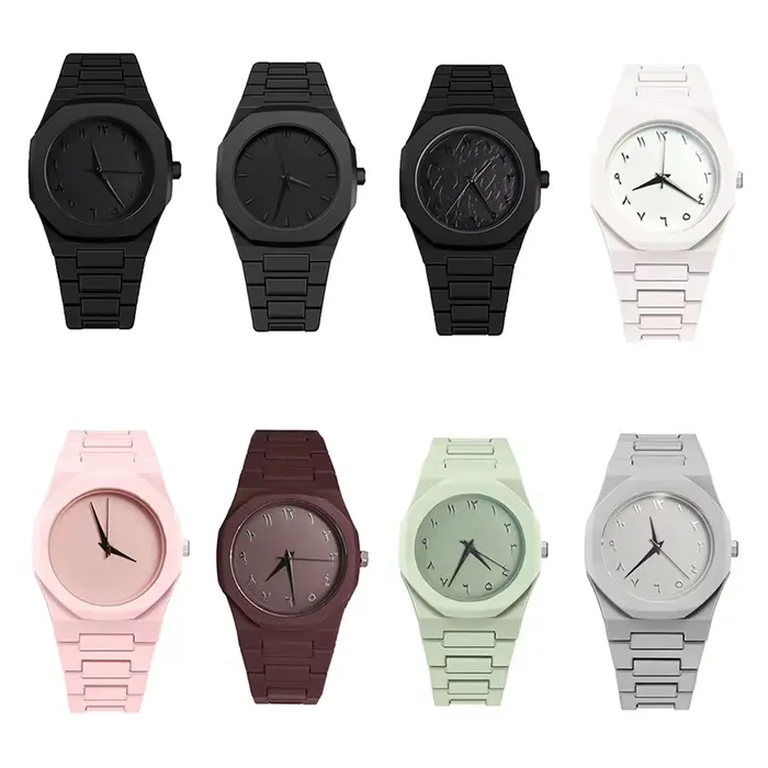 Montre pour hommes moderne minimaliste tout noir
