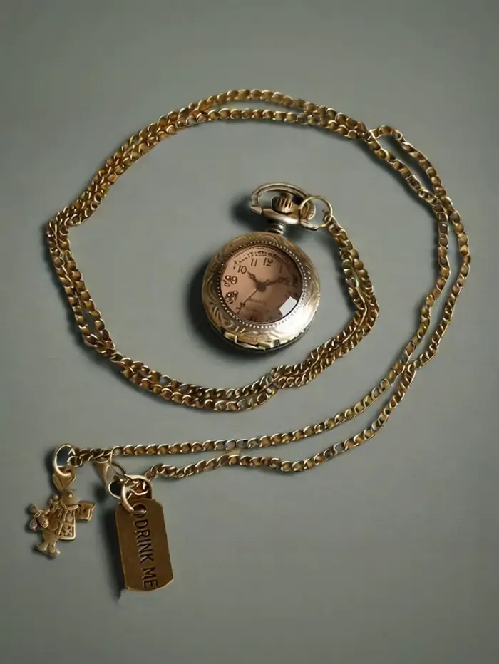 Montre à gousset — Montre de poche classique vintage en verre brun
