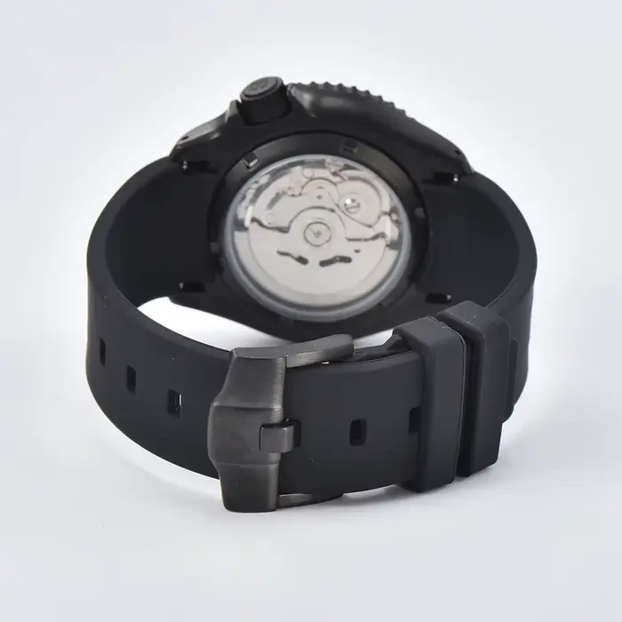 Montre étanche en acier inoxydable avec lunette en céramique verre saphir convexe mouvement automatique NH36 pour hommes occasions spéciales