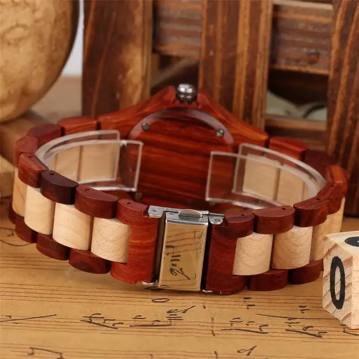 Montre-Bracelet en bois élégante avec mouvement à Quartz et chiffres romains blancs pour femmes occasions spéciales