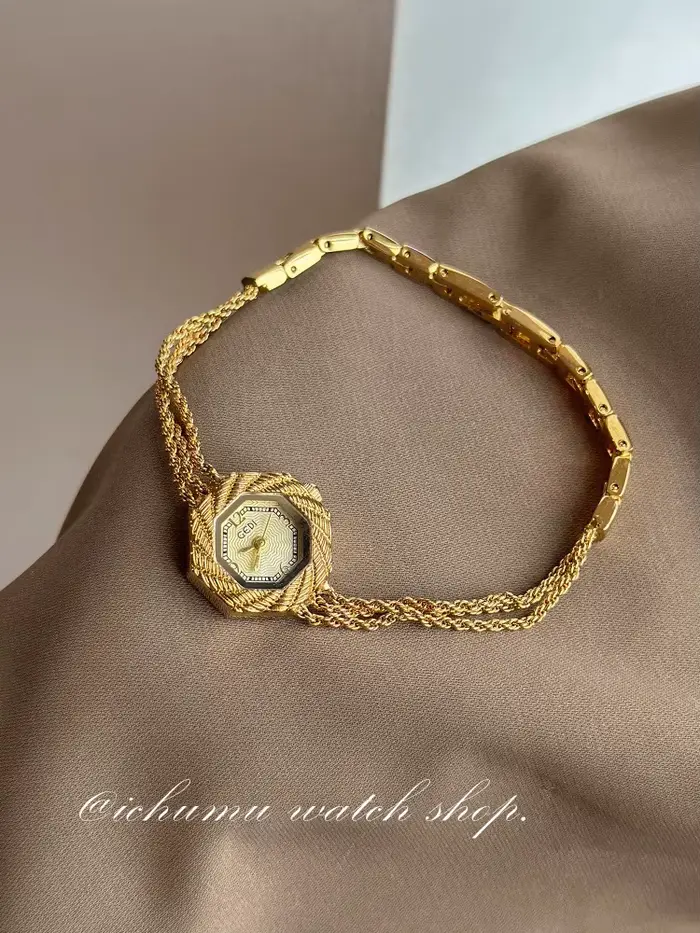 2025 dames de luxe montres élégant diamant bijoux Quartz Bracelet montre-Bracelet cadeaux pour les femmes mode robe
