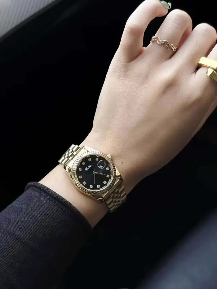 Montre à quartz pour femmes et filles