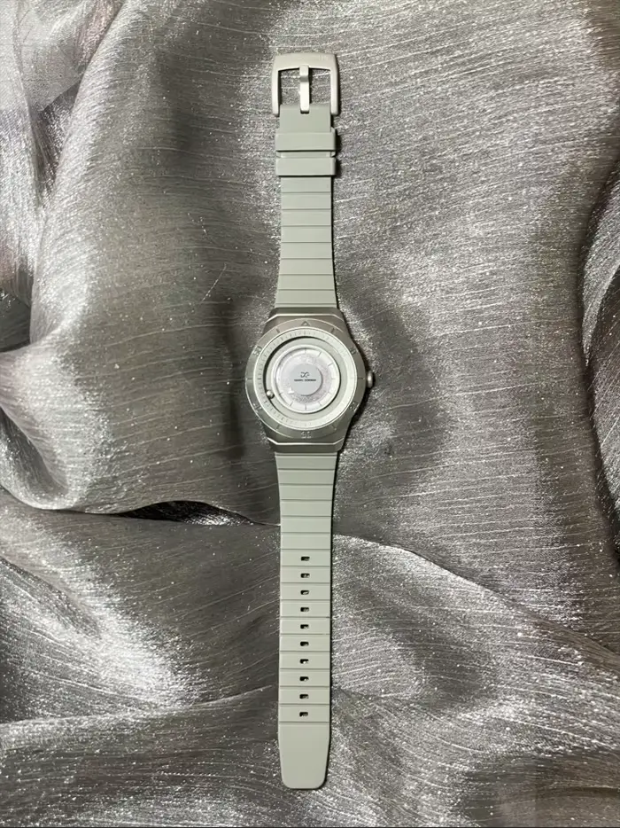 Montre à bille magnétique Daniel Gorman édition limitée pour hommes design science fiction affichage rotatif résistance à l'eau silicone bracelet laiton boîtier quartz
