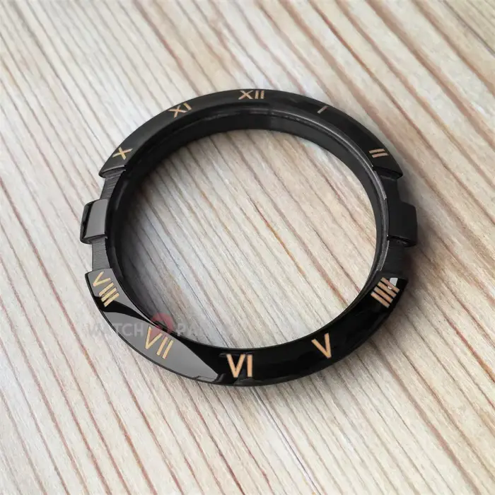 Lunette de montre en céramique