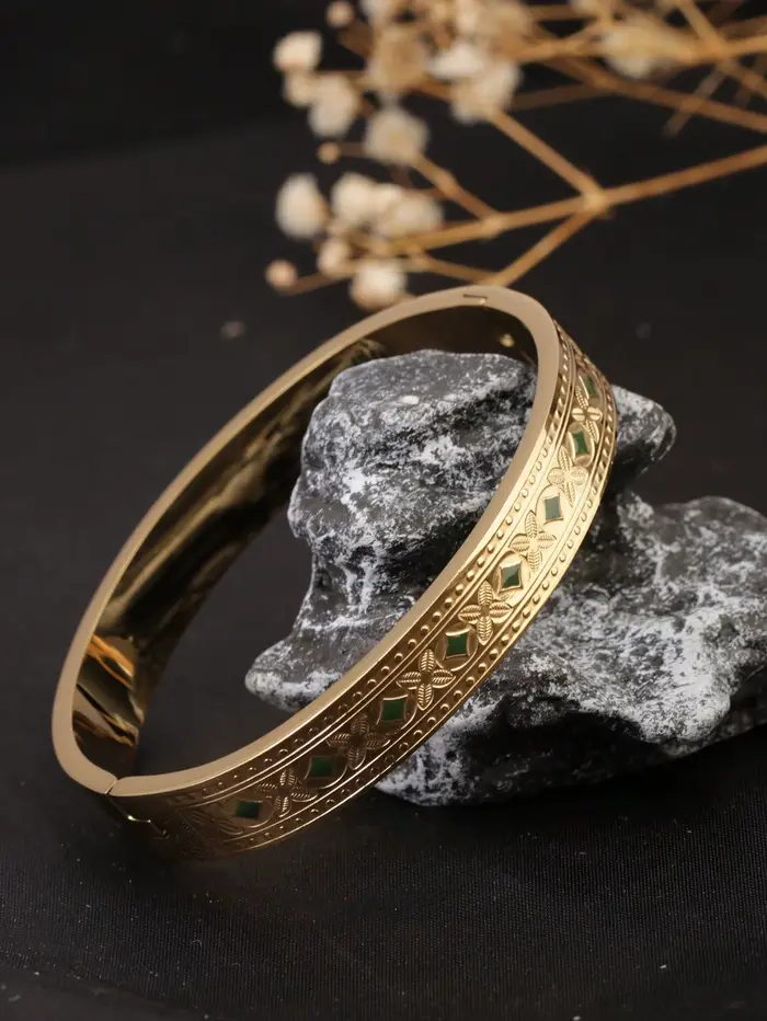1 bracelet ouvert à clipser en acier inoxydable doré 18 carats