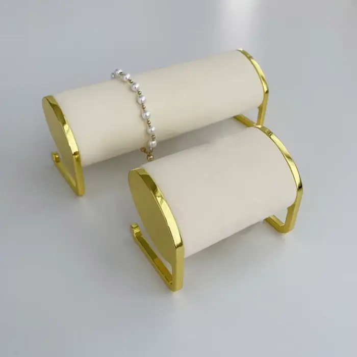 Présentoir bracelets montres sophistiqué