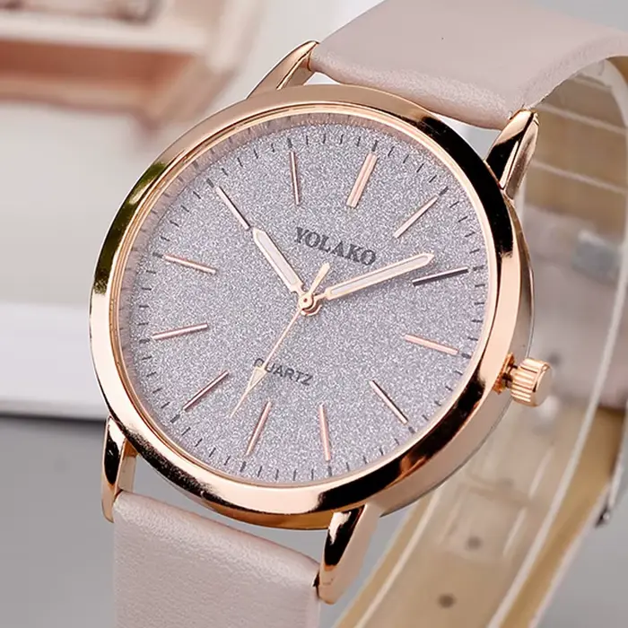 Montre à Quartz pour Femme Stylish Bracelet en Cuir Casual Rond Analogique Digital Occasions Spéciales