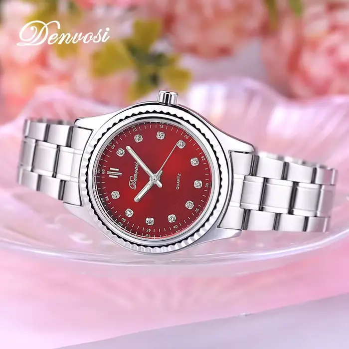 Nouvelle montre à quartz pour femmes Simple et mode décontracté lumineux étanche en métal dames montre-bracelet
