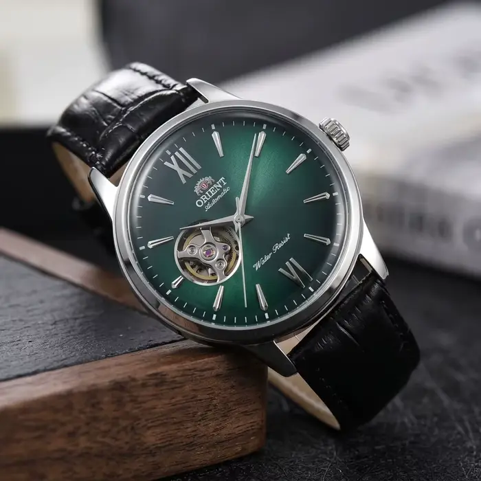 Montre mécanique automatique Orient Open Heart pour homme