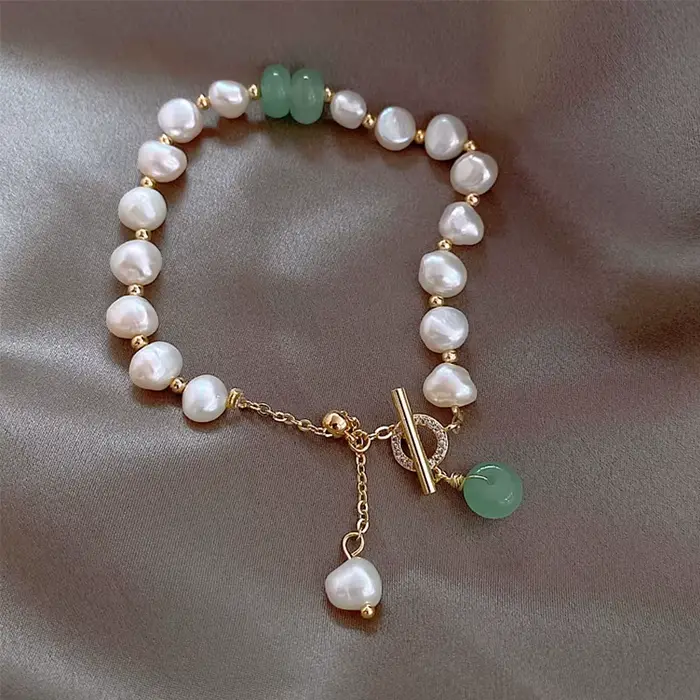 Bracelet élégant en perles d'imitation baroque irrégulières pour femmes, perles vertes délicates, st