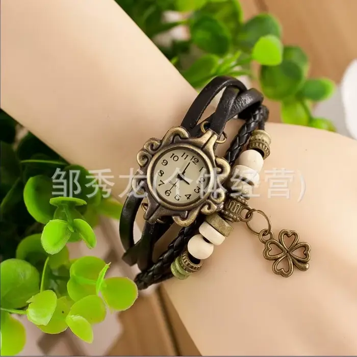 Montre à Quartz Vintage Femme Bracelet en Cuir Pendentif Papillon Everver Bijoux Fantaisie Occasions Spéciales