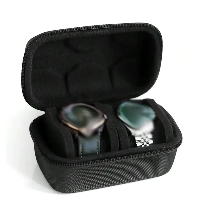 Boîte de voyage de montre pour hommes et femmes avec protection et organisation sophistiquée pour montres chères et affichage élégant pour occasions spéciales