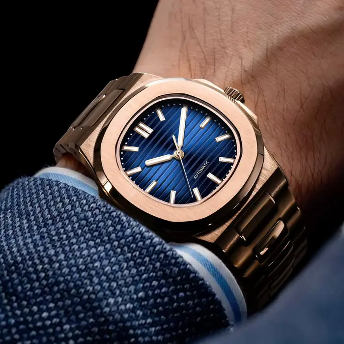 Montre mécanique de style Nautilus MACARLON Design 2026