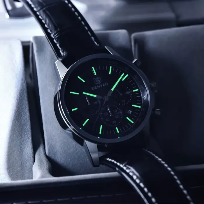 Montre homme BENYAR à Quartz avec bracelet en cuir résistant à l'eau pour hommes élégants occaions spéciales et quotidiennes