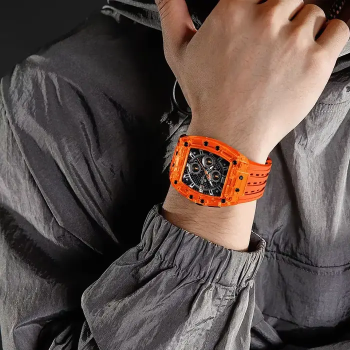 NAVIFORCE NF7105 montres pour hommes montre à Quartz de marque supérieure homme Chronos en Silicone montres-bracelets Tonneau multifonctions colorées