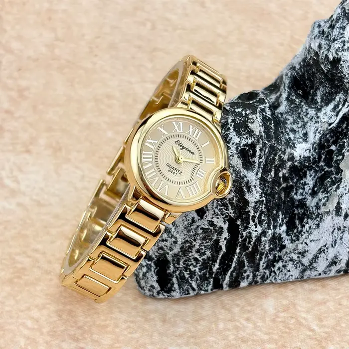 Montre-bracelet classique vintage en or pour femmes