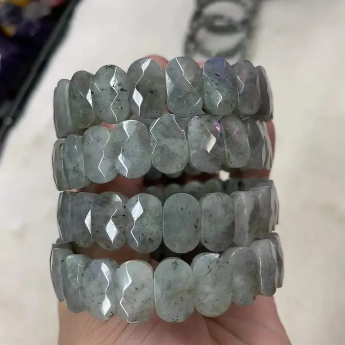 Bracelet en Pierre de Labradorite Unisexe Design Moderne Élégant pour Fêtes et Journées Actives