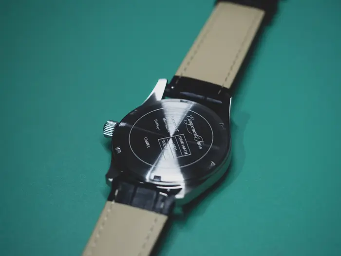 【Tempo d'escapement】 Montre à mouvement à quartz VH31 38 mm Saphir étanche 100 M Super lumineux