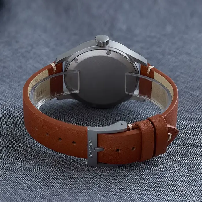 Montre à quartz militaire Baltany S2082, date, batterie, étanche 100M, rétro, en cuir, pour le travail, le bureau, usage quotidien, grands chiffres