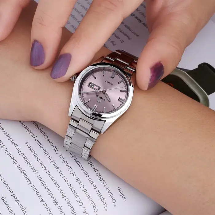 WWOOR nouvelle mode cadran rose dames montres à Quartz Montre de luxe pour les femmes étanche tenue décontractée Femme
