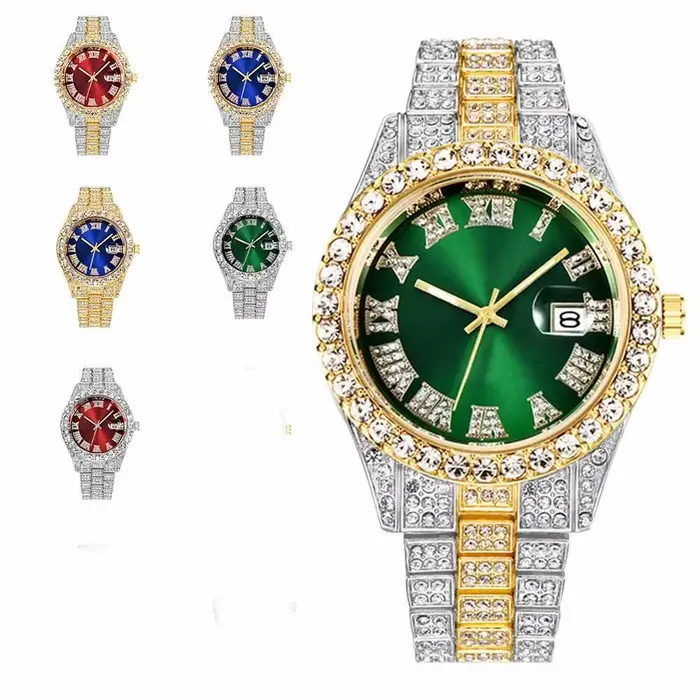Montre glacée étanche pour hommes