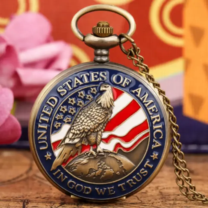 Montre de poche classique américaine avec motif Aigle et Torche