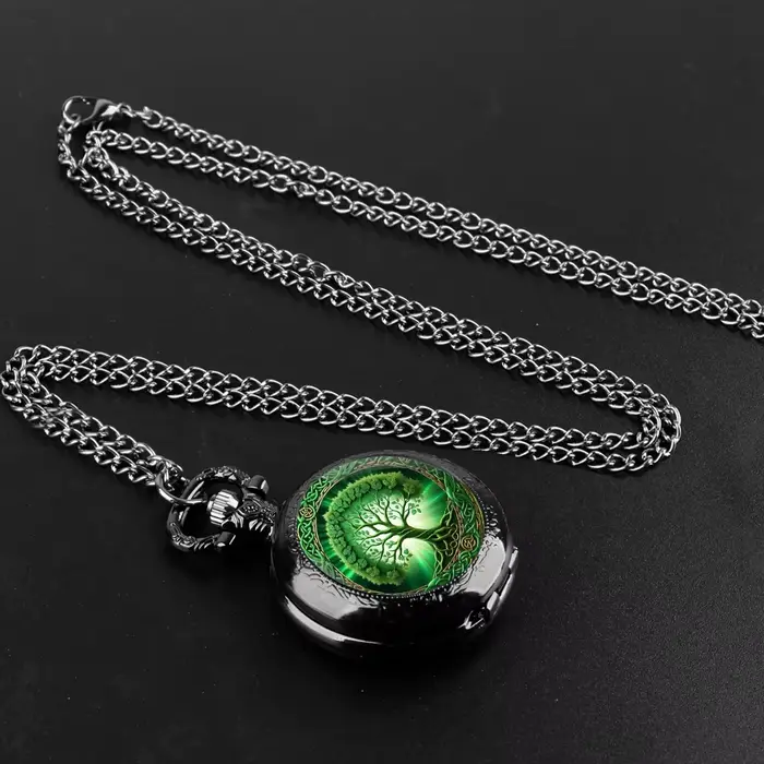 Montre de poche à quartz au design vintage arbre de vie