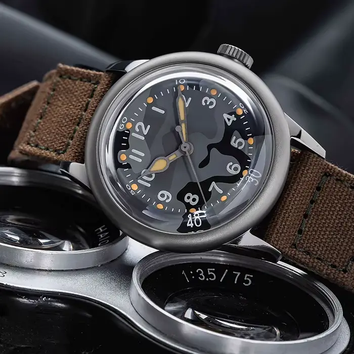 Montre mécanique Thorn A11
