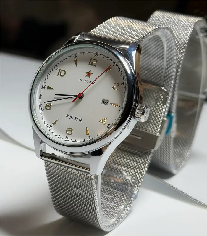 Nouvelle montre de pilote pour homme 1963