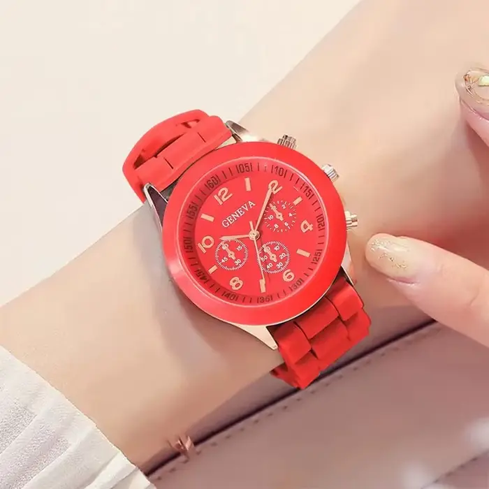 Montre à quartz en silicone rouge pour femme