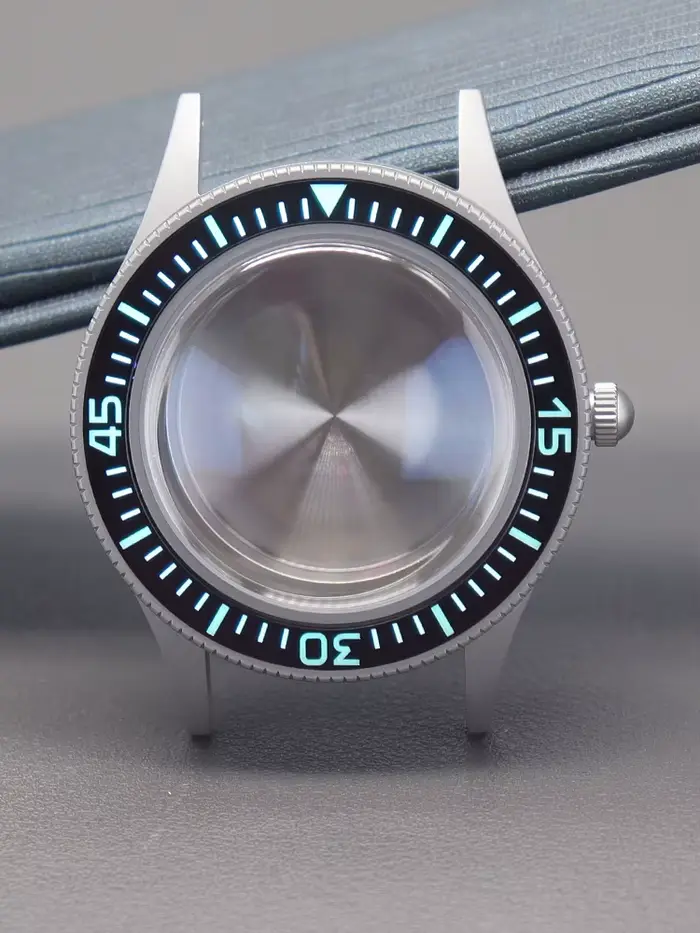 Boîtier de montre 40mm, lunette lumineuse C3, verre saphir pour Mod rétro première année cinquante s