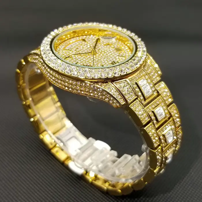Montre-bracelet TikTok en acier inoxydable avec finition or plaqué, résistante à l'eau, pour homme et femme, idéale pour les soirées et les événements formels