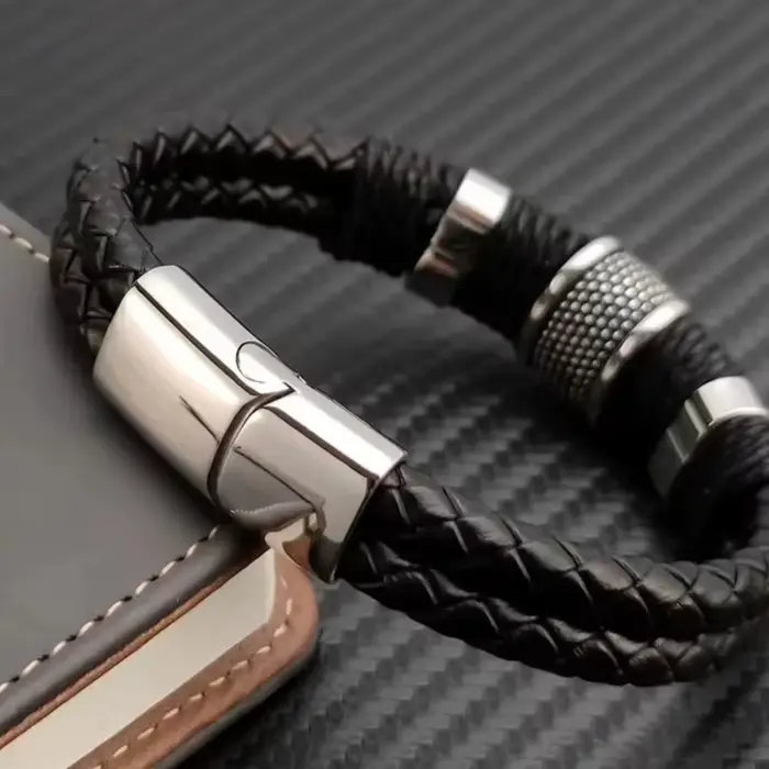 Bracelet en cuir véritable pour hommes