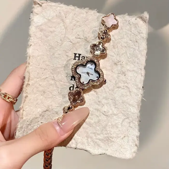 Nouvelle mode offre spéciale marque montre femmes