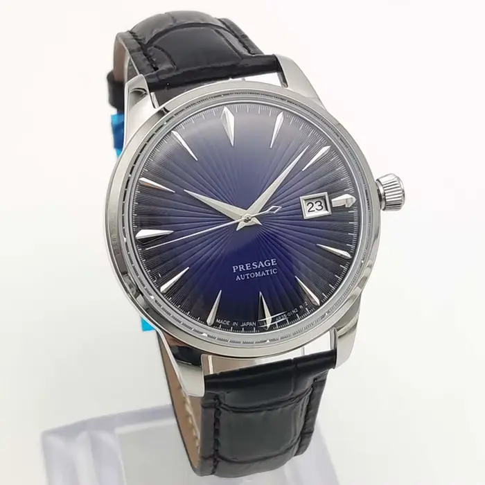 Montre mécanique automatique ronde vintage pour hommes occasionnels élégantes à offrir pour hommes occasions spéciales