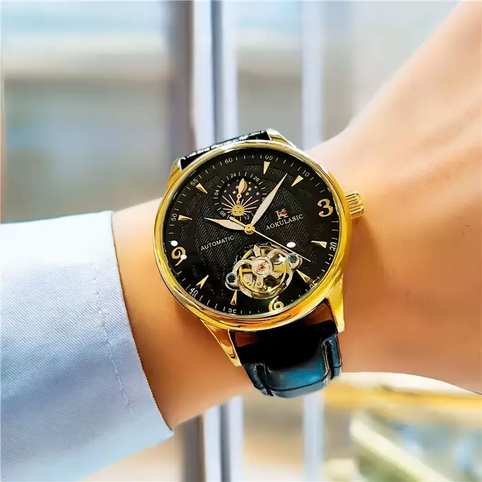 Montre mécanique de luxe AOKULASIC avec cadran squelette et bracelet en cuir pour homme style business occasions spéciales