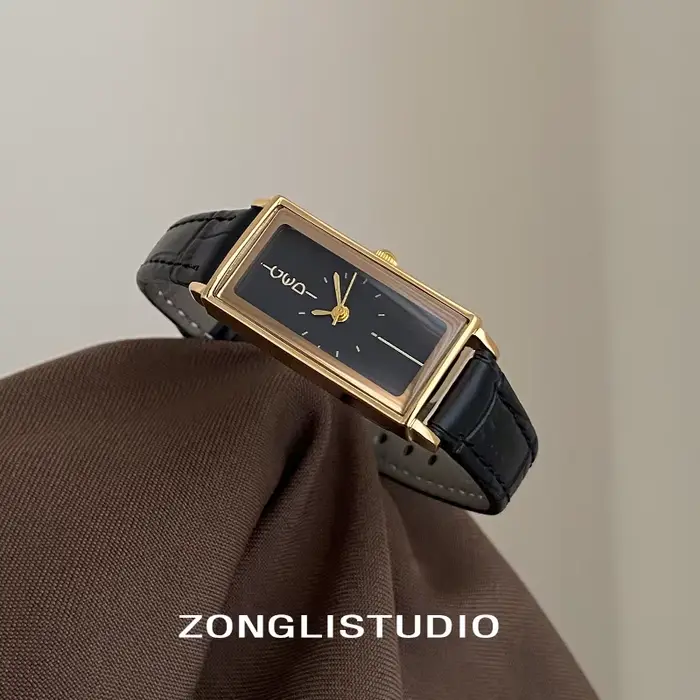 Montre pour femme élégante montre à quartz rectangulaire en or bracelet marron montre pour femme élé
