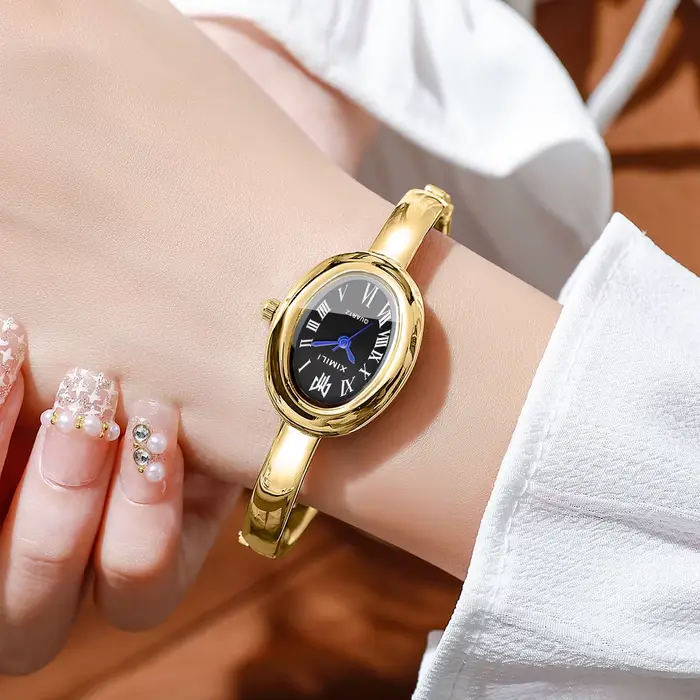Élégant ovale Roma cadran femmes montre à Quartz mode Bracelet