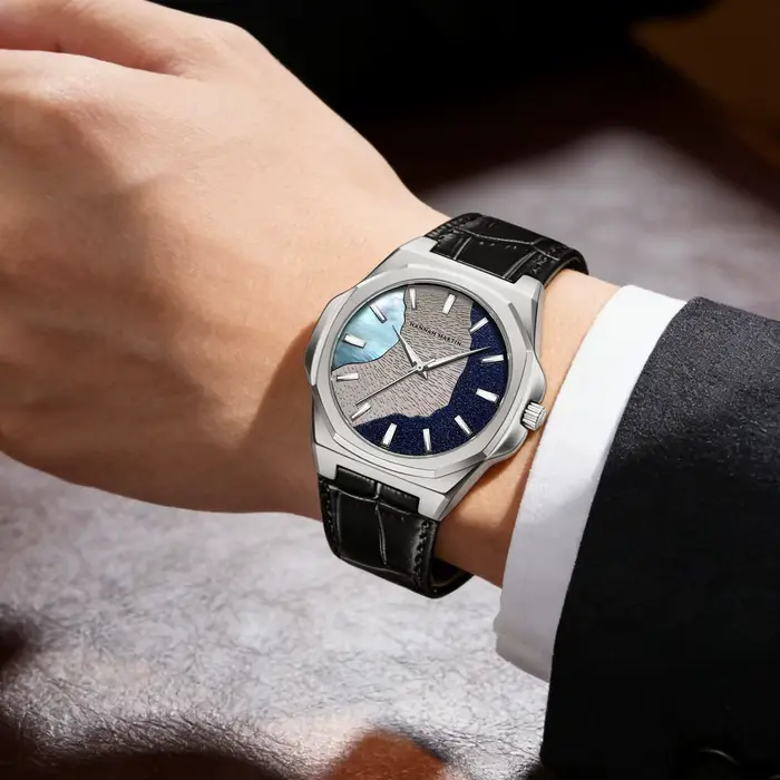 Montre à quartz de haute qualité HANNAH MARTIN